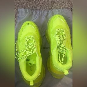 Balenciaga Triple S sneakers. Only worn once. Comes with original dust bag.
